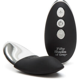 afbeelding Fifty Shades of Grey Relentless Vibrations Vibrerend Slipje met Afstandsbediening