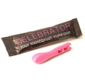 afbeelding celebrator tandenborstel vibrator 3 st.