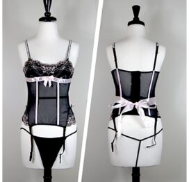 afbeelding lace bustier and thong set - maat: xl